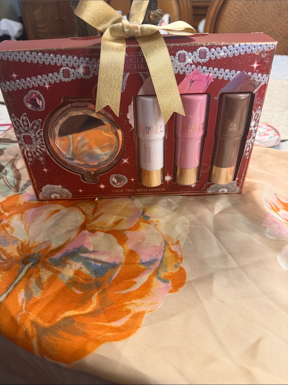 Face Trio with Mirror Stick Set - Pink, Cream, Brown